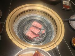 -山川小町·极番烧肉(新地假日广场店)