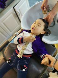 -茶发Salon·烫发染发理发