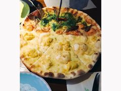 -JINNS锦时 steak&pizza(浸信会礼拜堂旧址店)