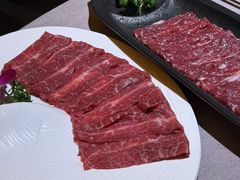 -左庭右院鲜牛肉火锅黑金店(陆家嘴中心店)