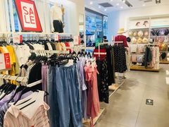 -hotwind热风(世纪东方广场店)