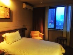 -锦江之星品尚(武汉协和医院取水楼地铁站店)