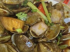 -郑记•不夜城烧烤•龙虾•虾蟹(黄鹤楼店)