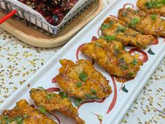 -小董哥烤串·爆汁大油边(故宫店)