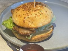 -必胜客(上海新南方商城PH店)