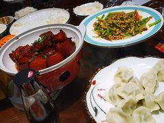 -东来菜馆•手抓海鲜家常菜•海鲜锅贴(鸽子窝店)