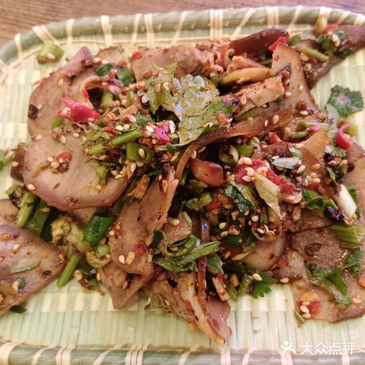 小黄牛面条暖心暖胃