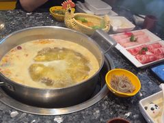 -一席地·本地鸡窝·杭帮鸡火锅(萧山银隆百货店)