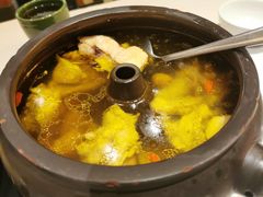 云南经典汽锅鸡-云海肴·汽锅鸡·云南菜(苏州中心店)