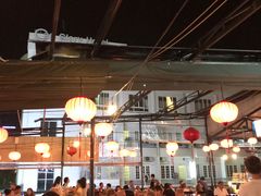 -Lanterns Vietnamese Restaurant