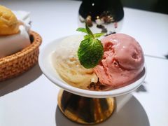 冰淇淋-Oyster Talks 四度蚝法餐厅