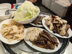 -太婆天府山珍酒楼(亚运村店)