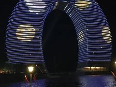 -湖州太湖旅游度假区-月亮广场