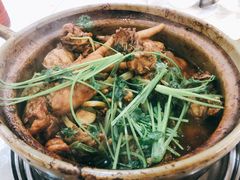 -渝君重庆火锅(嘉宾路店)
