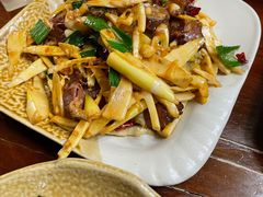 -苗湘食府(十年店)