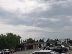 -平望服务区·停车场