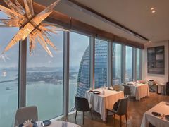 靠窗位-海岸·高空海景餐厅(厦门康莱德酒店)