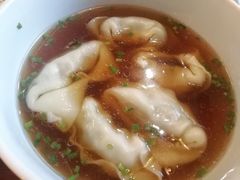 菜肉馄炖-双塔老饭店