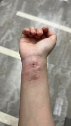 -TATTOO/手工穿孔吧/耳洞/刺青STUDIO