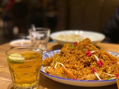 -临界音乐酒馆·小龙虾·江湖菜(华熙LIVE·鱼洞店)