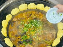 -小辣椒火盆烧烤(温泉南街店)