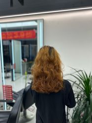 -乾健·烫染·接发SALON