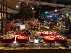 自助取餐区-广州希尔顿逸林酒店-OPEN開·全日制餐厅·海鲜·小火锅·自助餐(东风路店)