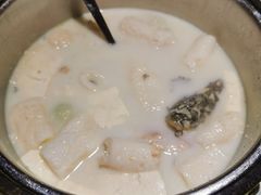 -佬麻雀·新湘菜(珠海金发购物中心店)
