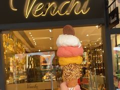 -VENCHI 闻绮(上海佛罗伦萨小镇店)