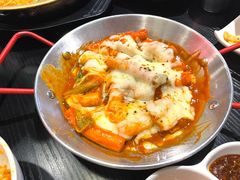 芝士炒年糕-青春贝壳韩国烤肉(虹泉路店)
