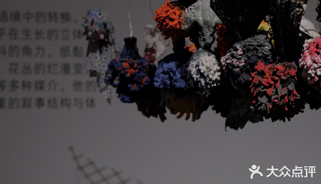 深圳展览｜潮流太空舱艺术大展·紧急迫降
