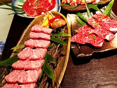 -山川小町·极番烧肉(新地假日广场店)