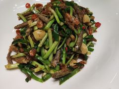 -鸿星花园酒家(银亿家园店)