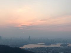 -紫金山山顶公园