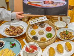 -乐忻皇朝(上海中心大厦店)