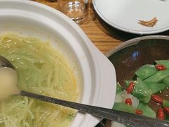 -泉畔人家·老济南经典鲁菜(大明湖店)
