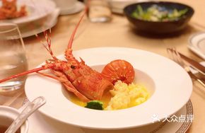 Yun腿 High Soup Steamed Australian Lobster