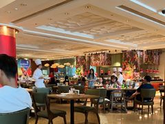 -咖啡苑自助餐厅·中国大饭店