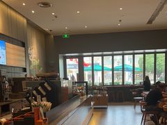 -星巴克(长沙友阿奥特莱斯店)