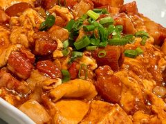 石锅豆腐红烧肉-常鲜楼常来尝鲜海胆馆(星海店)