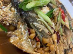 -美味海鲜大排档(明发美食地标店)