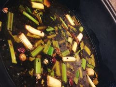 -忆乡情铁锅炖鱼饭店(延庆店)