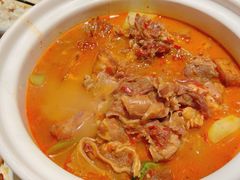 -云海肴·汽锅鸡·云南菜(天山百盛优客店)