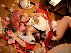 -米游妙妙屋cosplay换装自拍摄影体验馆