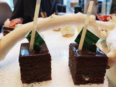 -北纬29度大堂吧-重庆富力艾美酒店-近江岸天街