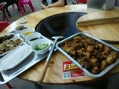 -70後铁锅炖(坡博总店)