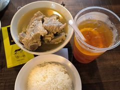 -松發肉骨茶(克拉码头店)