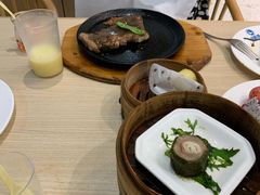 -纽斯特牛排自助餐厅(浦江万达店)