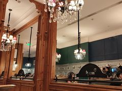 -新白鹿餐厅(城西银泰城店)