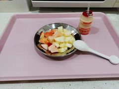 -抱抱熊托育中心(大悦城店)